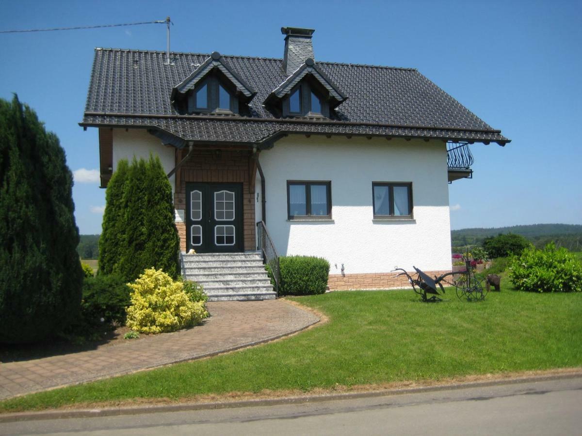 Ferienwohnung Irmgard Ewald Dorsel Exterior photo
